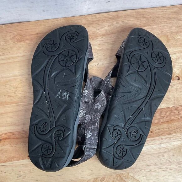 Easy Spirit Yogala Womans Floral Gray Slip on Sandals Size 11 - Picture 5 of 11